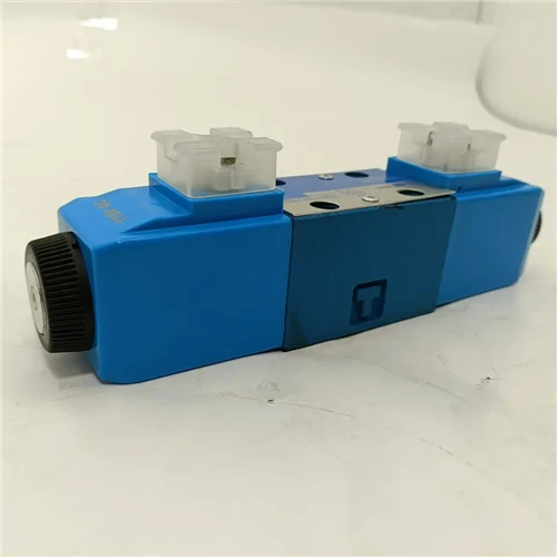 Eaton Vickers DG4V-3S-0C/2C/6C/0B/2B/6B-MU-B5/H5-60 Électrovanne de commande directionnelle hydraulique DG4V{{14 }}S-6CMUB5-60