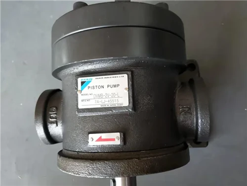 Daikin DVMB-2V-20-L DVMB-3V-20 Pompe à piston hydraulique de haute qualité DVSF-3V-20 DVMB-5V -20 Pompe à rotor série DVSF DVMB